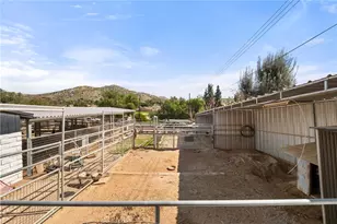 2320 Temescal, Norco, CA 92860 - Photo 14