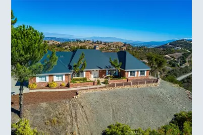 26100 Calle Corveta, Temecula, CA 92590 - Photo 2