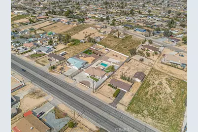 19084 Rocksprings Road, Hesperia, CA 92345 - Photo 36