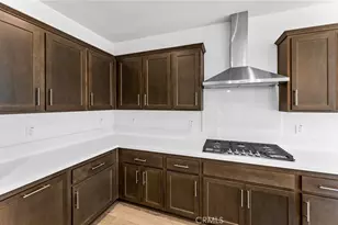 25371 Violane Dr, Menifee, CA 92585 - Photo 10