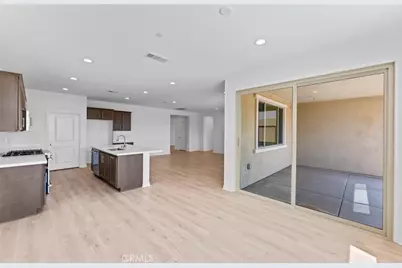 25183 Forest Hills Drive, Menifee, CA 92585 - Photo 8