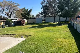 18173 McCauley, Fontana, CA 92335 - Photo 12