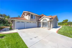 2000 Citrus Wood Ln, Riverside, CA 92503 - Photo 2
