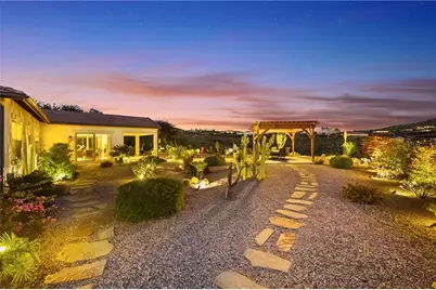 7774 Kingdom, Riverside, CA 92506 - Photo 8