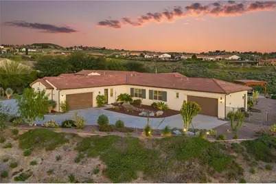 7774 Kingdom, Riverside, CA 92506 - Photo 2