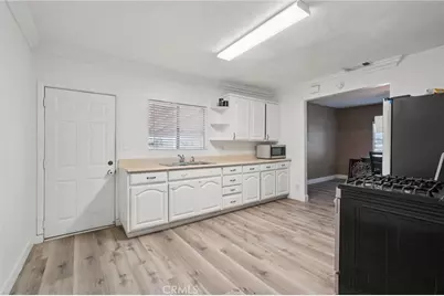 385 E 17th Street, San Bernardino, CA 92404 - Photo 6