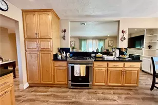 2172 Kellogg Ave, Corona, CA 92879 - Photo 22