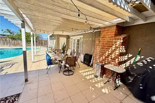 2172 Kellogg Ave, Corona, CA 92879 - Photo 12