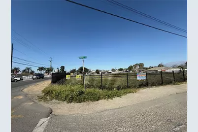 10621 Jurupa Rd, Jurupa Valley, CA 91752 - Photo 10