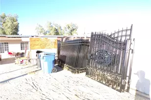 13627 Hermano Way, Desert Hot Springs, CA 92240 - Photo 30