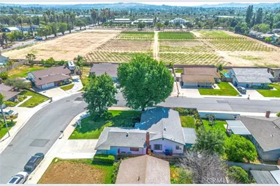 2828 Shalimar, Riverside, CA 92504 - Photo 2