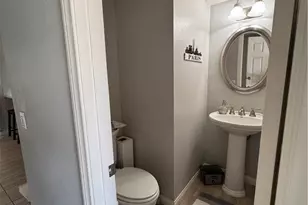 7707 Newcastle Ct, Highland, CA 92346 - Photo 22