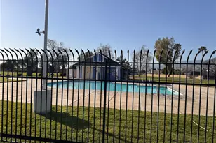 7707 Newcastle Ct, Highland, CA 92346 - Photo 44