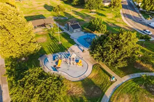 1949 Cottonwood, Colton, CA 92324 - Photo 38