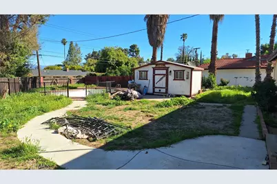 2327 Fairview, Riverside, CA 92506 - Photo 6