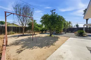 409 W Camellia Way, San Jacinto, CA 92538 - Photo 28