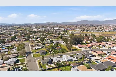 409 W Camellia Way, San Jacinto, CA 92538 - Photo 36