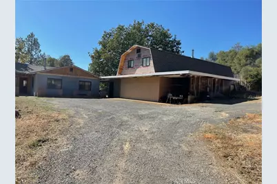 9275 Sheep Ranch Road, Mountain Ranch, CA 95246 - Photo 10