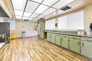 929 E Foothill Blvd, Upland, CA 91786 - Photo 46