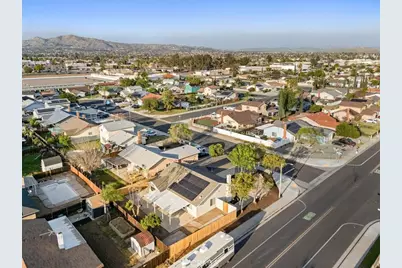 14241 Stonehurst, Moreno Valley, CA 92553 - Photo 34