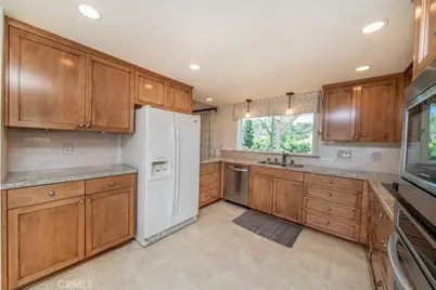 11652 Pecan, Loma Linda, CA 92354 - Photo 14