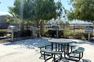 1042 Cordozo, Perris, CA 92571 - Photo 20