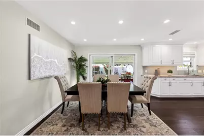 16381 Rhone, Huntington Beach, CA 92647 - Photo 12