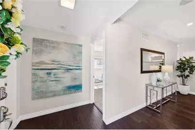 16381 Rhone, Huntington Beach, CA 92647 - Photo 6