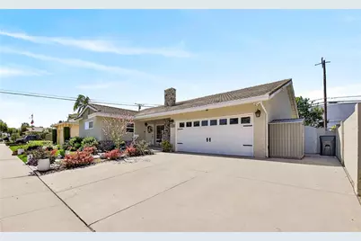 16381 Rhone, Huntington Beach, CA 92647 - Photo 4