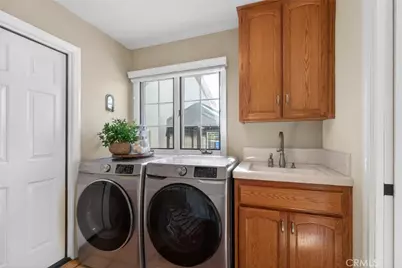 1353 Rimroad, Riverside, CA 92506 - Photo 36