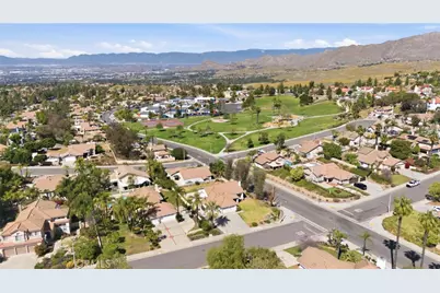 1003 Clearwood Avenue, Riverside, CA 92506 - Photo 36