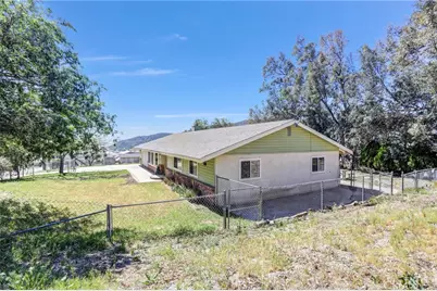 1466 Marion, Devore, CA 92407 - Photo 28