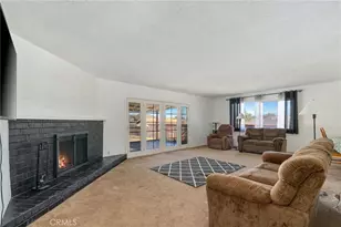 5382 Crest, Riverside, CA 92503 - Photo 12