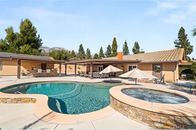 2241 N Campus, Upland, CA 91784 - Photo 46