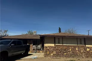 1017 W Ave H 8, Lancaster, CA 93534 - Photo 1