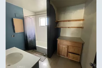 662 Riverside, Sugarloaf, CA 92386 - Photo 14