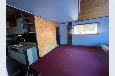 662 Riverside, Sugarloaf, CA 92386 - Photo 42