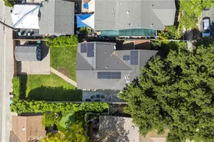 236 W 1st St, San Dimas, CA 91773 - Photo 2