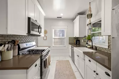 236 W 1st Street, San Dimas, CA 91773 - Photo 14