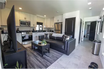 1322 Campus, Redlands, CA 92374 - Photo 32