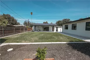 1322 Campus, Redlands, CA 92374 - Photo 28