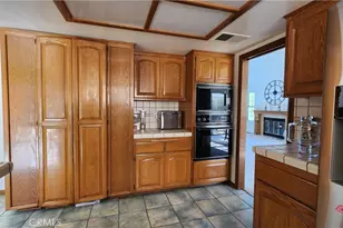 23729 Citrus Ave, Perris, CA 92570 - Photo 16