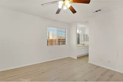 10402 Cimmeron Trail Drive, Adelanto, CA 92301 - Photo 16