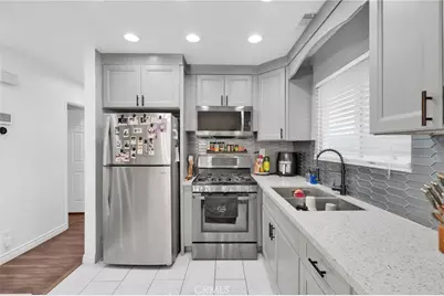 1065 Martinez, Colton, CA 92324 - Photo 16