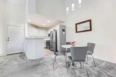 5728 Oak Bend Lane #310, Oak Park, CA 91377 - Photo 4