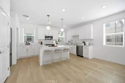 9318 Via Azul, Pico Rivera, CA 90660 - Photo 8