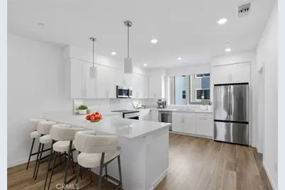 27317 Bear Creek Lane, Valencia, CA 91381 - Photo 6