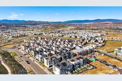 27317 Bear Creek Lane, Valencia, CA 91381 - Photo 44