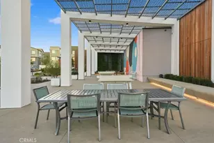 27317 Bear Creek Ln, Valencia, CA 91381 - Photo 26