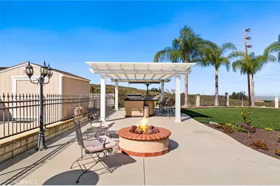 15555 Rancho Viejo Drive, Riverside, CA 92506 - Photo 36